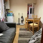 Rent 4 bedroom house in Wales