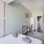 Rent a room in lisbon