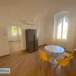 Rent 4 bedroom house of 140 m² in Bari