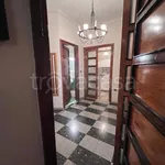 Rent 2 bedroom apartment of 60 m² in Napoli