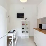 Rent a room of 149 m² in Milan