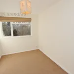 Rent 2 bedroom flat in London