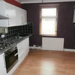 Rent 2 bedroom flat of 94 m² in Southend-on-Sea