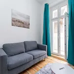 Rent 2 bedroom apartment in Berlin