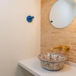 Rent 3 bedroom apartment in seville