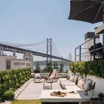 Rent 3 bedroom apartment of 63 m² in Lisboa