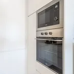 Rent 1 bedroom apartment of 70 m² in Porto