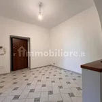 Affitto 4 camera appartamento di 138 m² in Reggio Calabria