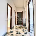 Rent 2 bedroom apartment of 75 m² in Foggia