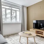 Alquilo 2 dormitorio apartamento de 743 m² en Madrid