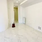 Rent 3 bedroom apartment of 81 m² in Napoli