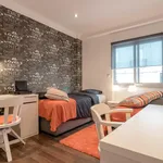 Rent 3 bedroom apartment in Lisbon