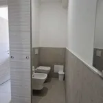 Affitto 5 camera appartamento di 130 m² in Cesena