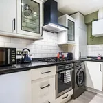 Rent 2 bedroom flat of 603 m² in Belfast