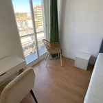 Rent a room in lisbon