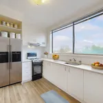 Rent 2 bedroom apartment in St Kilda East