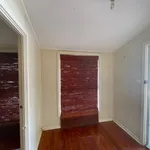 Rent 4 bedroom house in Port