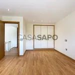 Rent 1 bedroom house of 372 m² in Leiria