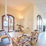 Rent 4 bedroom house of 160 m² in Pizzo