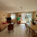 Appartement de 70 m² avec 3 chambre(s) en location à La