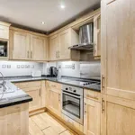 Rent 2 bedroom apartment of 65 m² in london