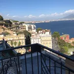 Affitto 2 camera appartamento di 90 m² in Napoli