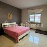 Rent 4 bedroom apartment of 75 m² in Bari