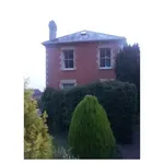 Rent 2 bedroom flat in Malvern Hills