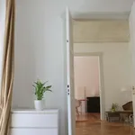 Rent 4 bedroom apartment of 80 m² in Berlin