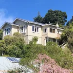 Rent 4 bedroom house in Wellington