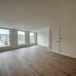 Rent 3 bedroom apartment of 60 m² in Burgwallen-Nieuwe Zijde