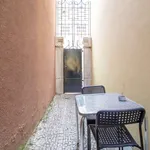 Rent a room in lisbon