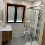 Rent 4 bedroom apartment in Porto