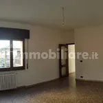 Affitto 3 camera appartamento di 108 m² in Benevento