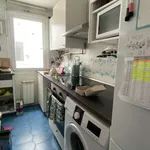 Rent a room of 120 m² in madrid