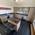 Rent 3 bedroom flat of 123 m² in Leicester