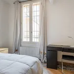 Rent 1 bedroom apartment of 32 m² in Bologna