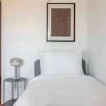 Rent 3 bedroom apartment of 88 m² in lisbon