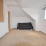 Rent 4 bedroom flat in Crosby