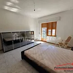 Rent 4 bedroom apartment of 120 m² in Reggio Calabria