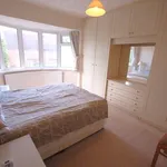 Rent 3 bedroom house in Salford