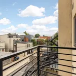 Rent 1 bedroom apartment of 54 m² in Washington