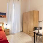 Rent a room in Roma