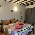 Maison de 120 m² avec 6 chambre(s) en location à Pézenas