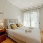 Rent 2 bedroom apartment in porto