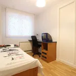 Rent a room of 65 m² in madrid