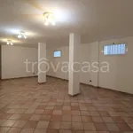 Rent 10 bedroom house of 400 m² in Arese