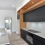 Rent 5 bedroom house in Cannonvale