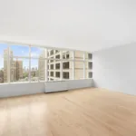 Rent 1 bedroom apartment of 85 m² in New York