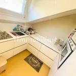 Rent 3 bedroom house of 90 m² in Genoa